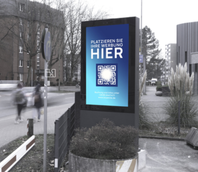 Case Study: Indoor and Outdoor Digital Signage for a Media Solution Provider in Hamburg